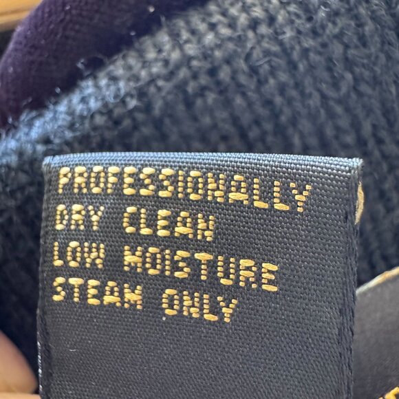 90s Vintage Classiques Entier Burgundy Velvet Wool Off Shoulder Sweater Tunic - Picture 11 of 11